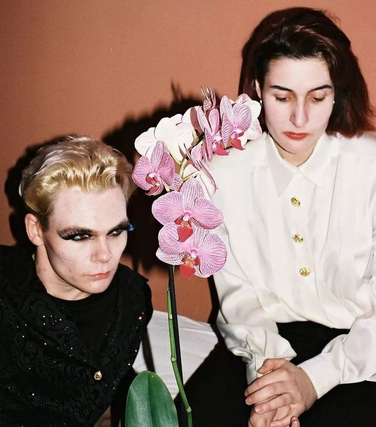 904画上黑眼线来哥特冷嘲先锋乐队lebanonhanover的现场一起丧吧