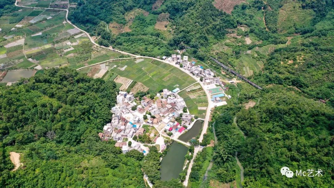 德庆这条以珠江命名的小村落竟如人间仙境贞寿之门绿池塘等景色美不胜