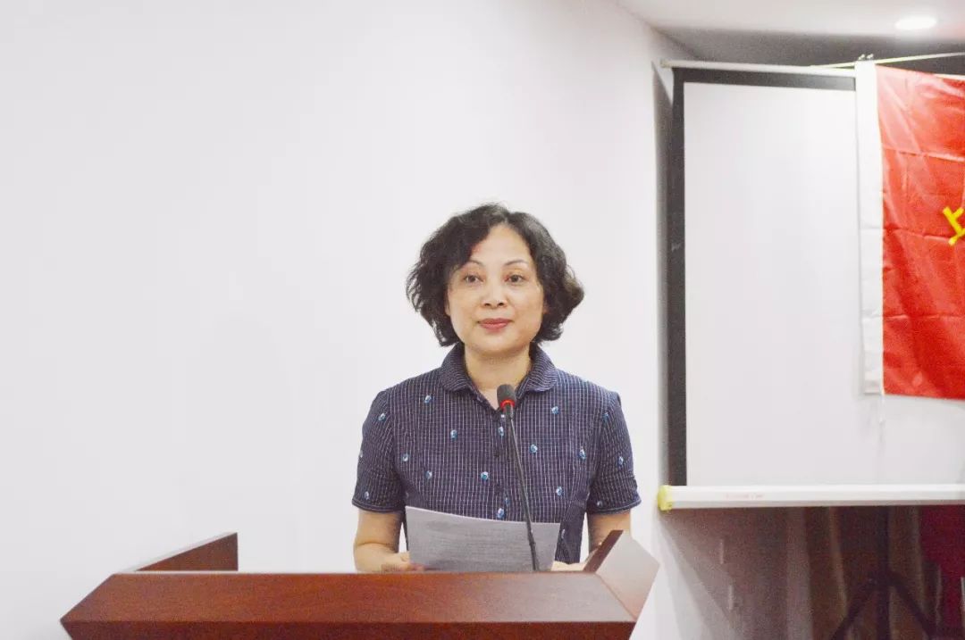 上海"助学"铅山情满畲乡……_刘玉君