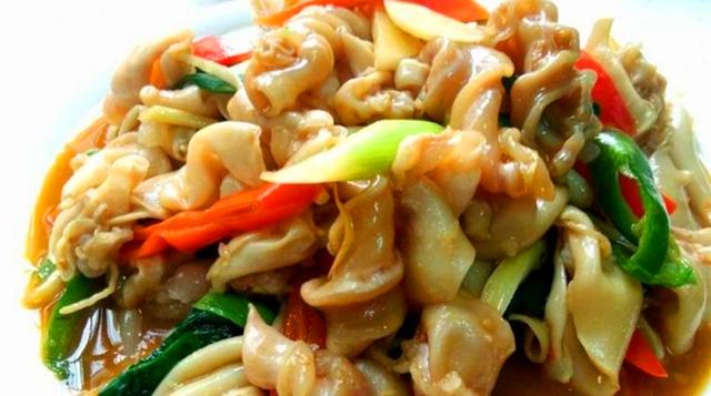 这个美食堪比燕窝的营养价值但是很多人直接就扔掉了有点浪费