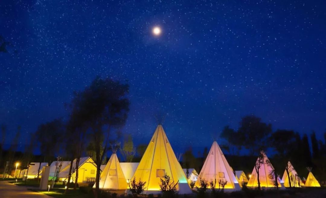 打造旅游富民的典范云竹湖开发涉及到岩良村,圪坨村,偏良村等9个村子