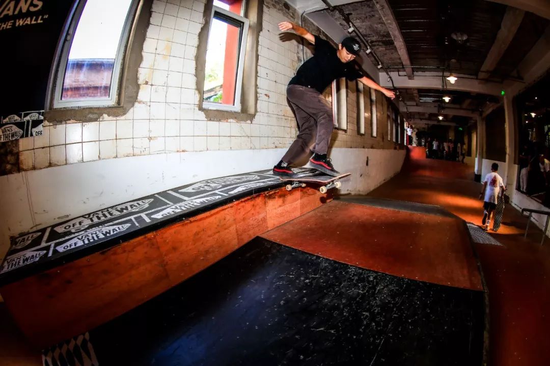 vans滑板星期五北京站碗池爱好者的天堂