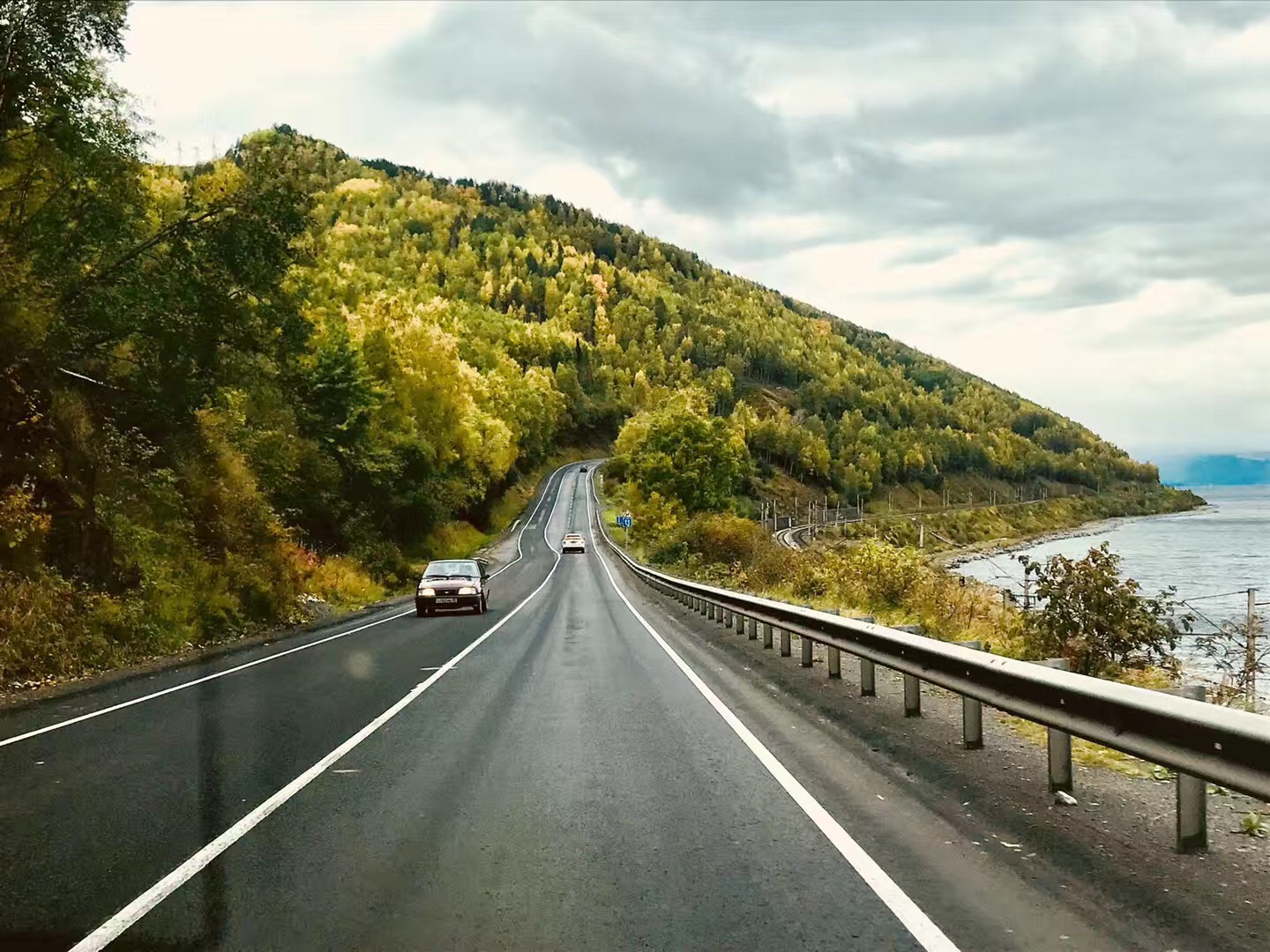 俄罗斯出境游2019贝加尔湖金秋自驾摄影12日游