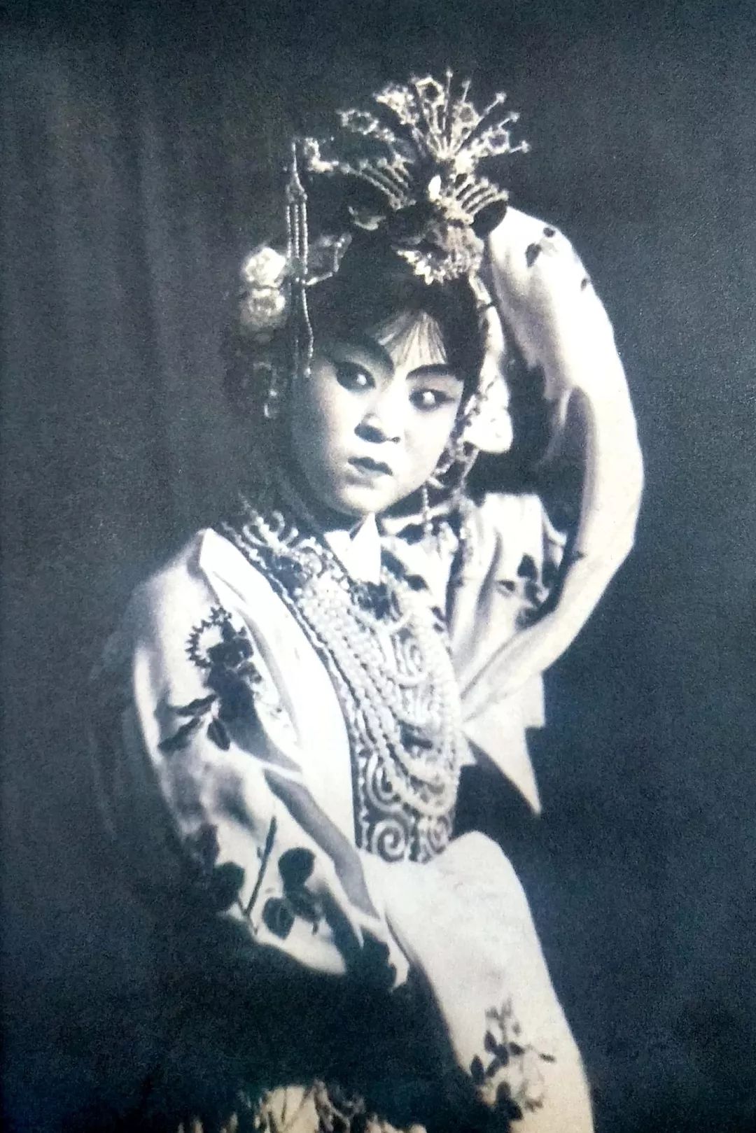 张咏华貂蝉拜月几多忧愁几多感激附精彩视频