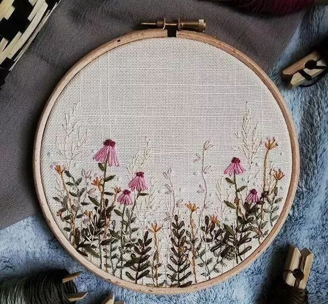 刺繡繡花草小雛菊刺繡作品主題針法很簡單