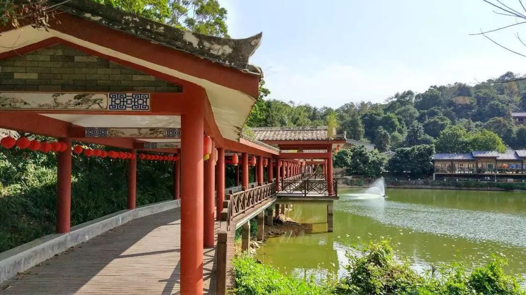 那裡花開主題公園→上良溼地民宿村→禾肚裡稻田酒店這是一條集親子