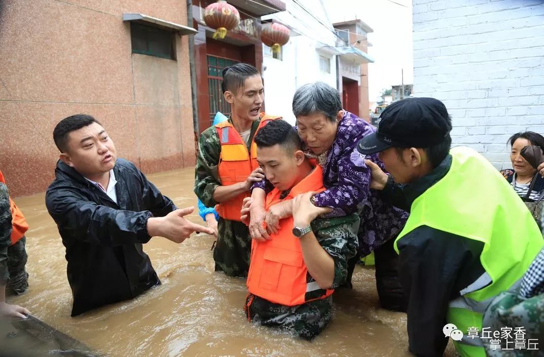 e家講述風雨再大我們一起扛致關心和參與章丘抗洪救災各界人士的感謝