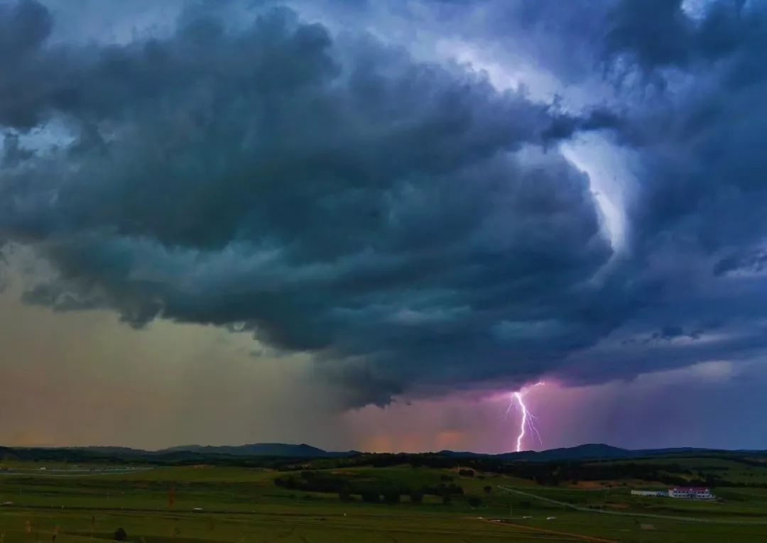 a7r3 24-105f4,老天總不會虧待堅持的人,經歷了暴雨交加,電閃雷鳴