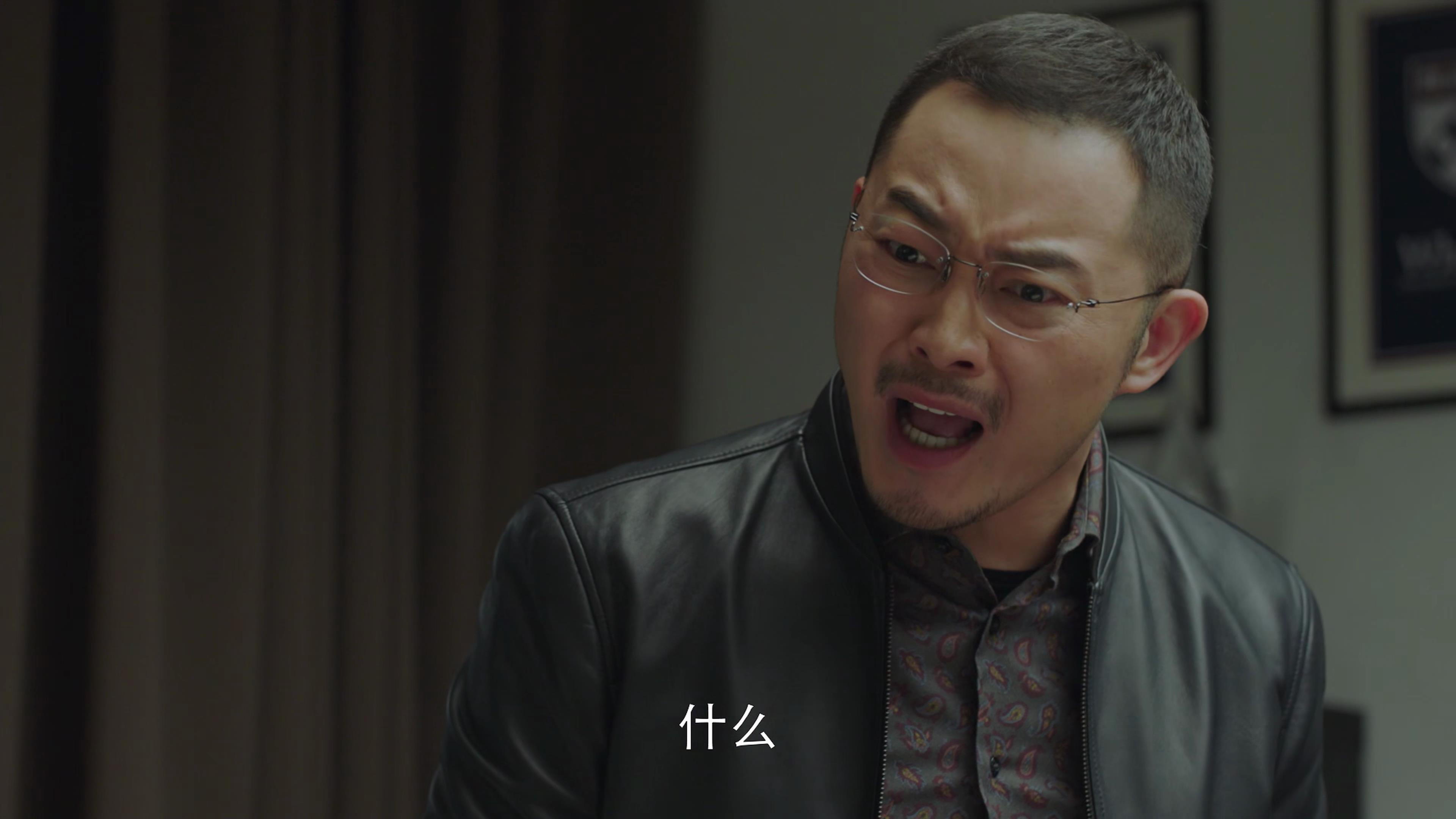 当初为什么不选择艺考,否则这个时候教教孩子念绕口令也能挣钱的话,真