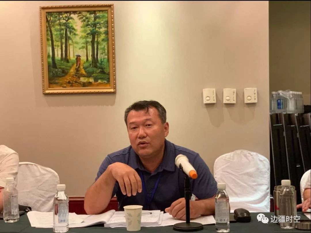 贾瑞光教授大连民族大学文法学院教授张殿军做了《铸牢中华民族共同体