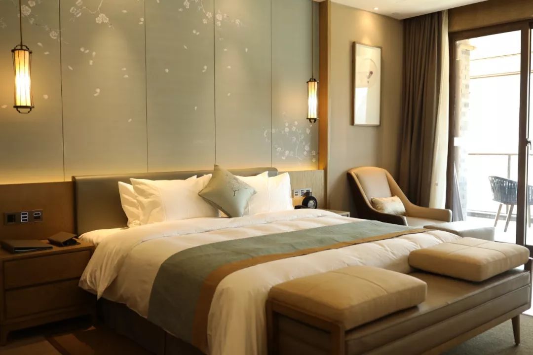 阳朔仙境三千漓动车3天自由行低至1299元,住三千漓1晚 乌布小镇美豪1