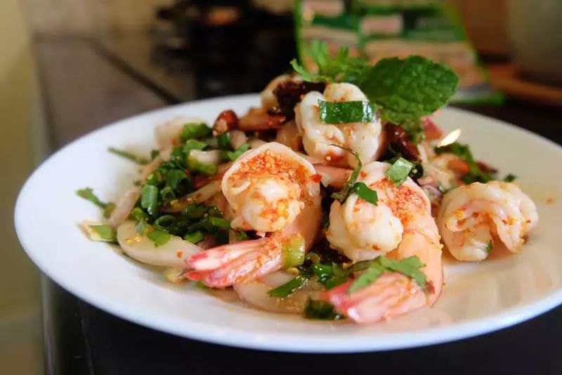 泰国凉菜系列丨爱吃的你可曾吃过这几种泰国凉拌辣菜