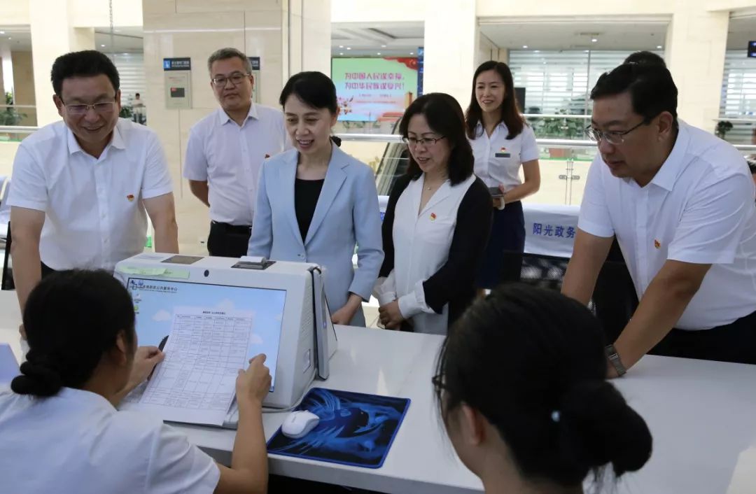 省委组织部部长陈安丽来庆调研:聚焦整治关系群众切身利益问题