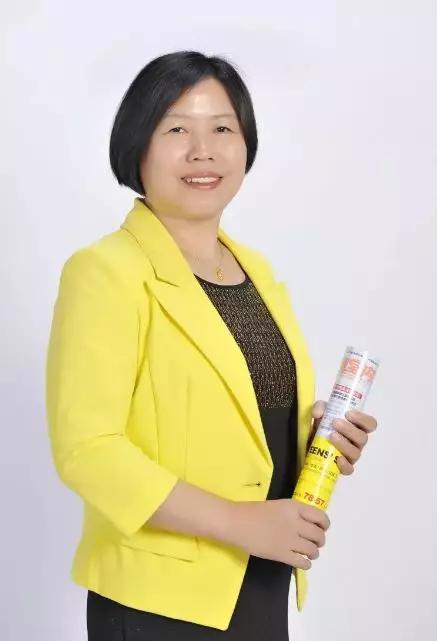 最美雄关人丨中国好人发布:吴金玉 坚守教育初心 不惧癌魔绽芳华