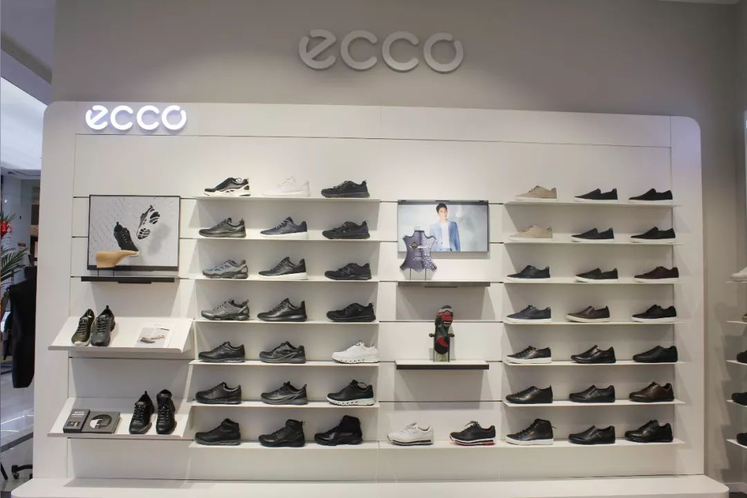 钜献a u t u m n l i f e相遇初秋 73 新店首发盛大开业ecco爱步