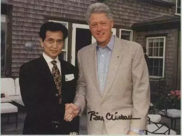 教育智商税70年躲过了气功脑白金却没逃过药酒和网贷