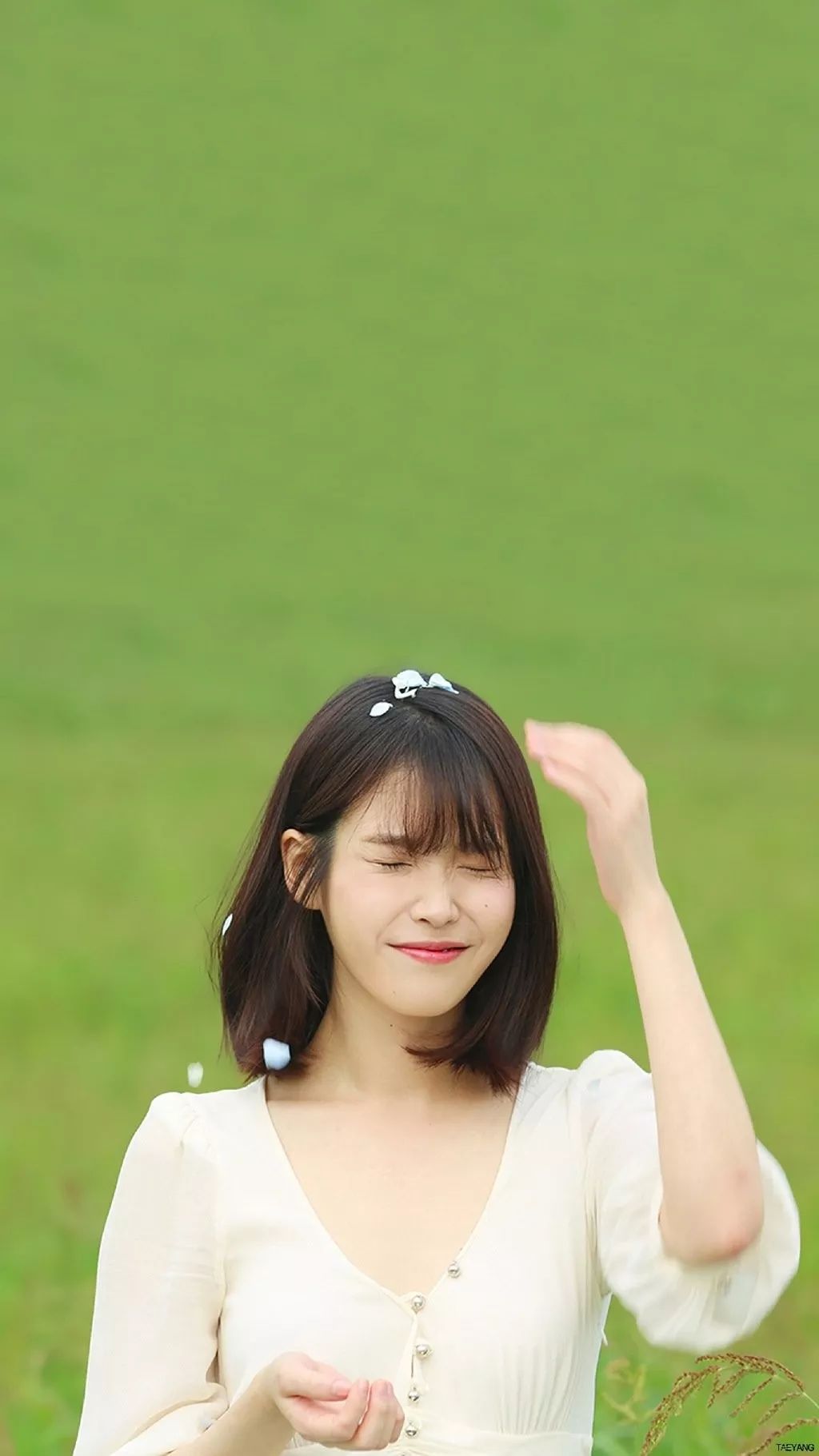 8月18李知恩iu壁纸原图更新自取不谢