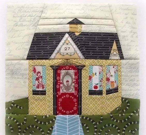 憨态可掬的动物们小动物的拼布布贴画,估计是很多妈妈小时候会为宝贝