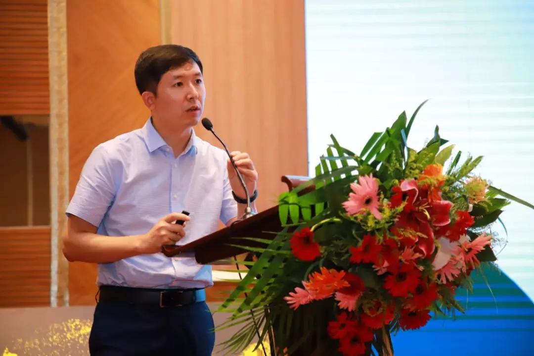 龙江近视矫正技术再添新力量省内首台千频阿玛仕开机发布会成功举办