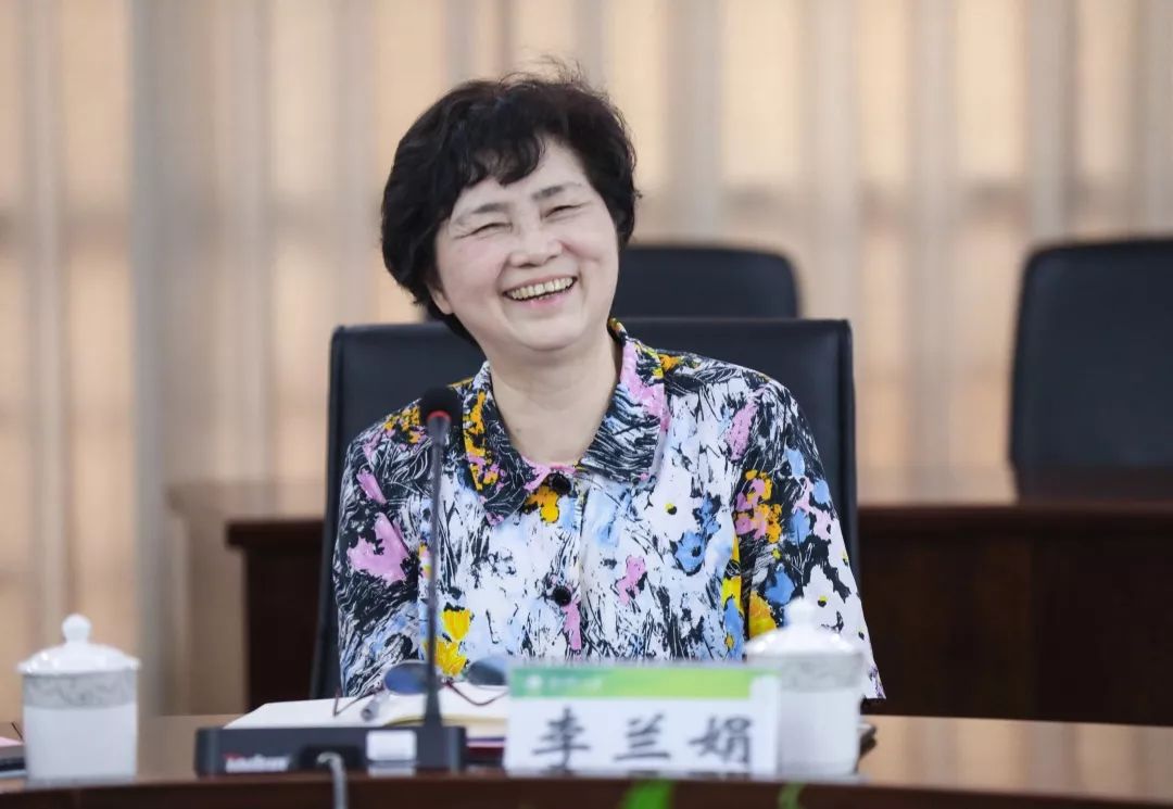 学部主任中国工程院院士李兰娟院士郑树森院士是我国著名的外科学家