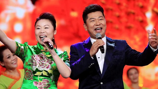歌曲《喜气洋洋》演唱:乔军,草帽姐