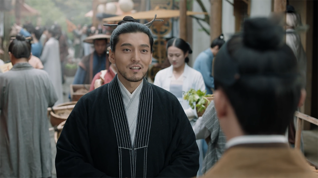 其次便是九宸在凡间收的弟子朱自在与包锁柱,到现在我也没弄明白这两