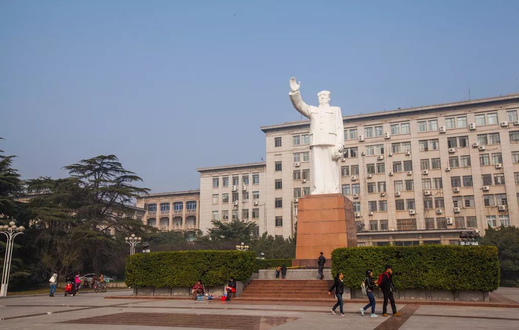 新生指南 | 电信学院简介