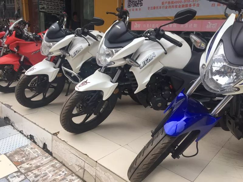 贝纳利752,502c,幼狮250,小黄龙250,红宝龙150,小迅龙150,现车到店