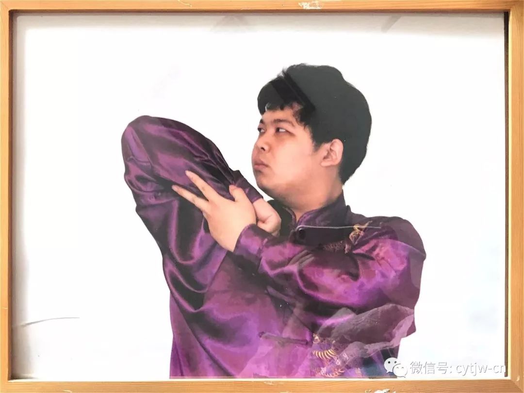 郑州长途汽车中心站(乘坐汽车)→温县汽车站(打车)→陈家沟太极拳学校