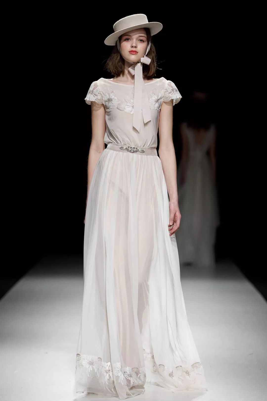 梦幻飘逸自由洒脱这个夏天刮起了波西米亚风