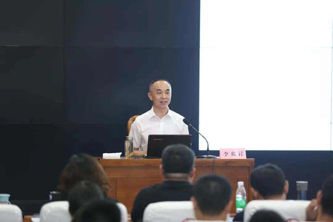 叮咚曲师大辅导员开学啦