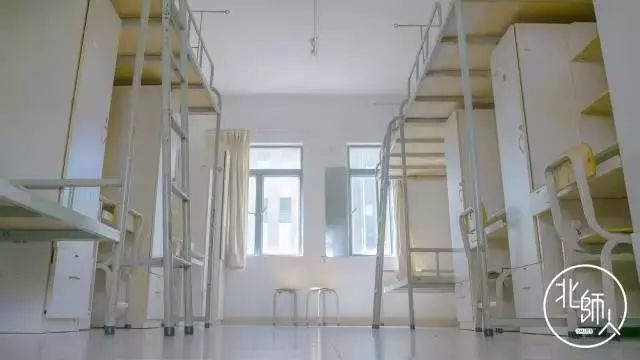 的(海华苑宿舍床位分布图)3,京华苑介绍京华苑居在"郊区"的位置这里