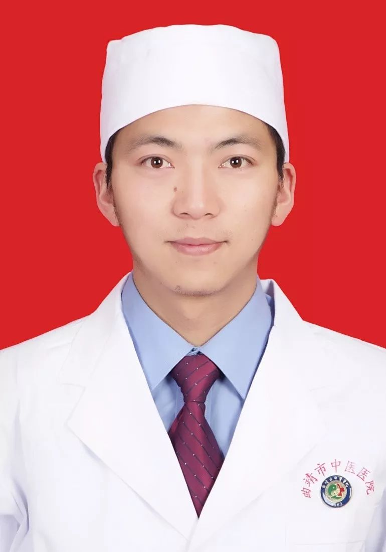 李开春,男,硕士研究生,骨伤科主治医师,2011年毕业于北京中医药大学.