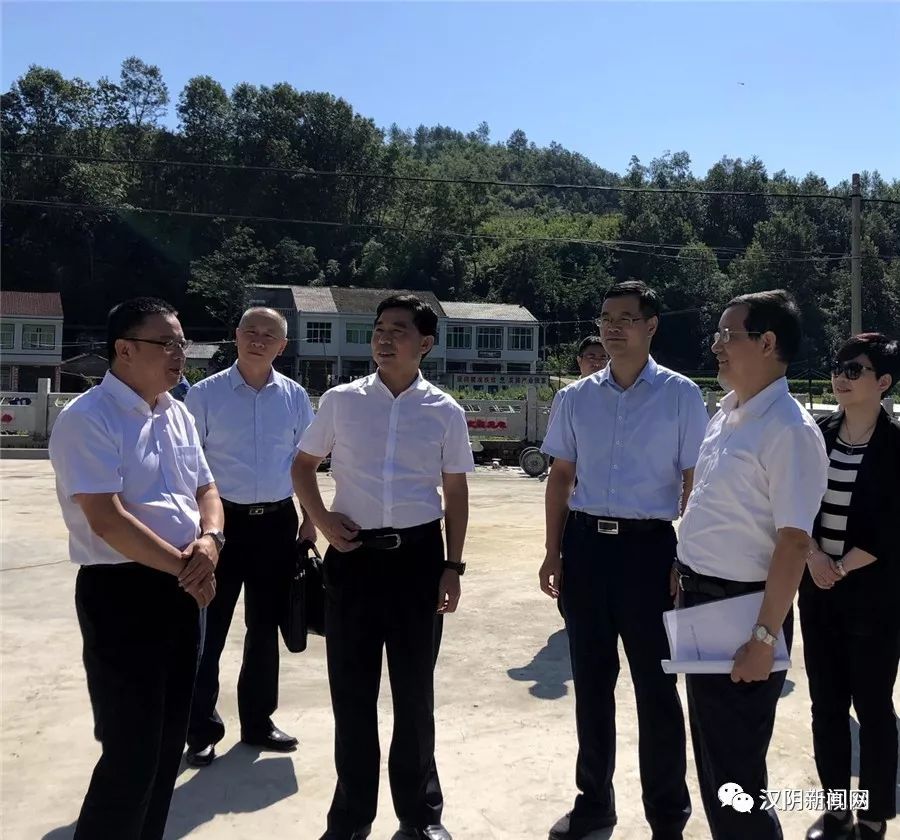 聚焦中国建设银行纪检监察组组长朱克鹏来汉阴调研脱贫攻坚工作