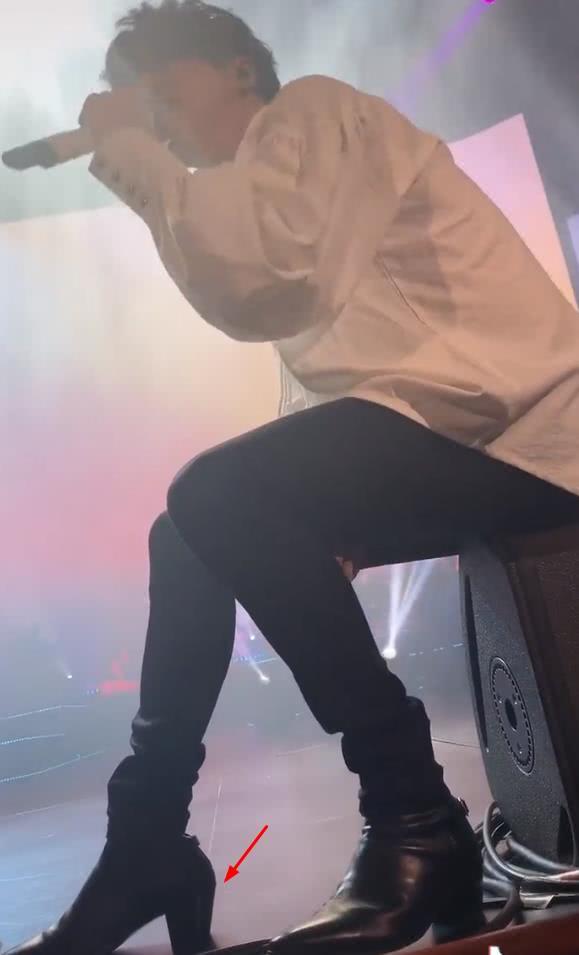 薛之谦穿破洞裤我忍了,紧身裤也忍了,看到高跟鞋:忍无可忍