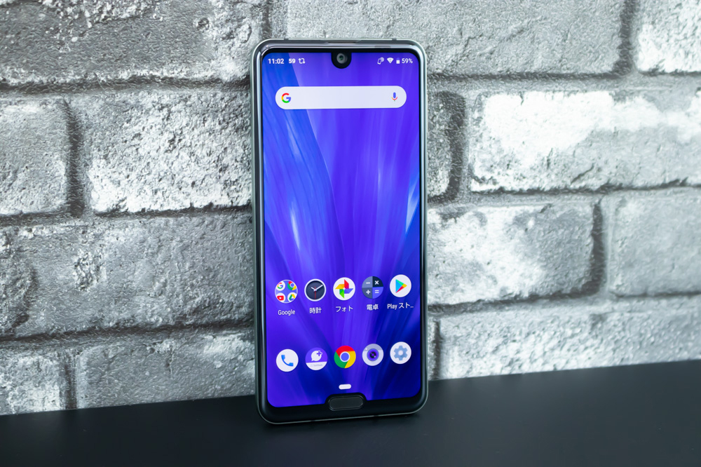 看了就忘不了的手机夏普r3双刘海亮瞎你的眼