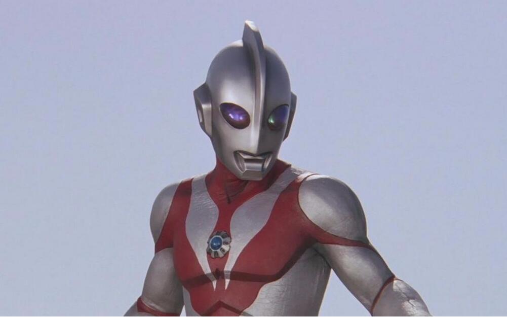 美国奥特曼长啥样第一眼觉得很帅看到出场瞬间却三观尽毁