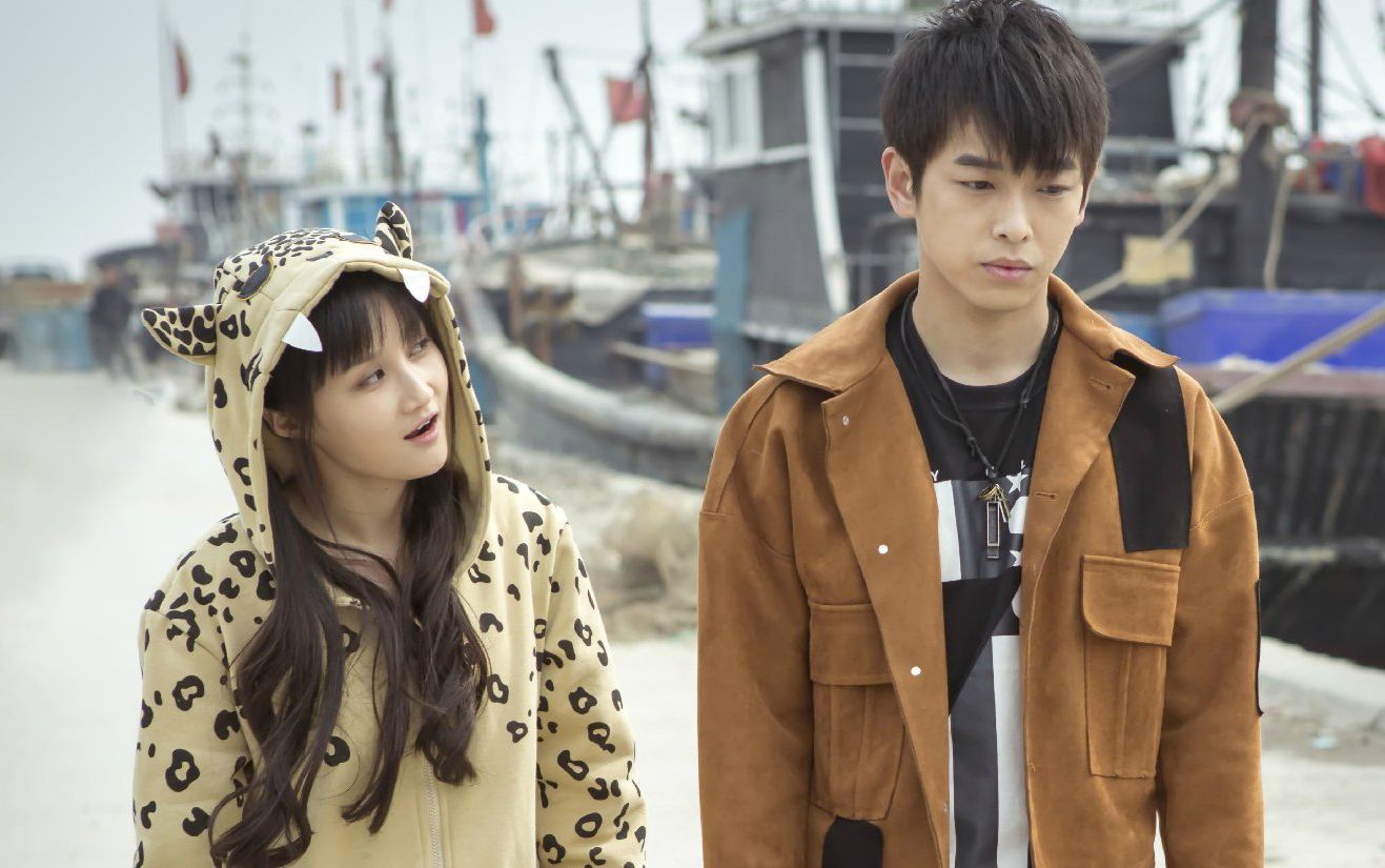 比如网络剧《器灵》,彭昱畅,陈若轩,孙雪宁,伊丹爱莉,刘骐,童可可