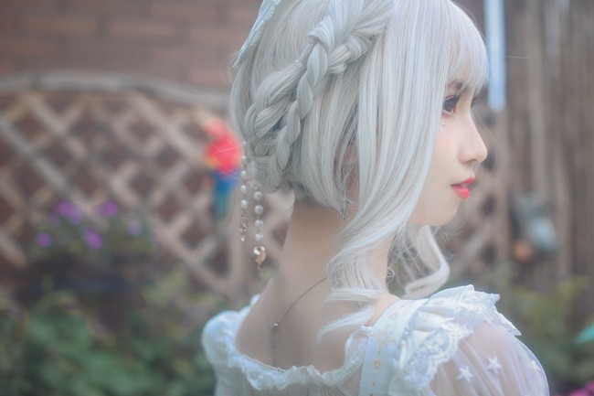 lolita正片应怜屐齿印苍苔小扣柴扉久不开美女cosc位出道