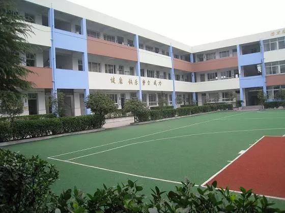 实现藤桥中学,鹿城实验小学扩建等10个项目完工,五星小学,温州市第三