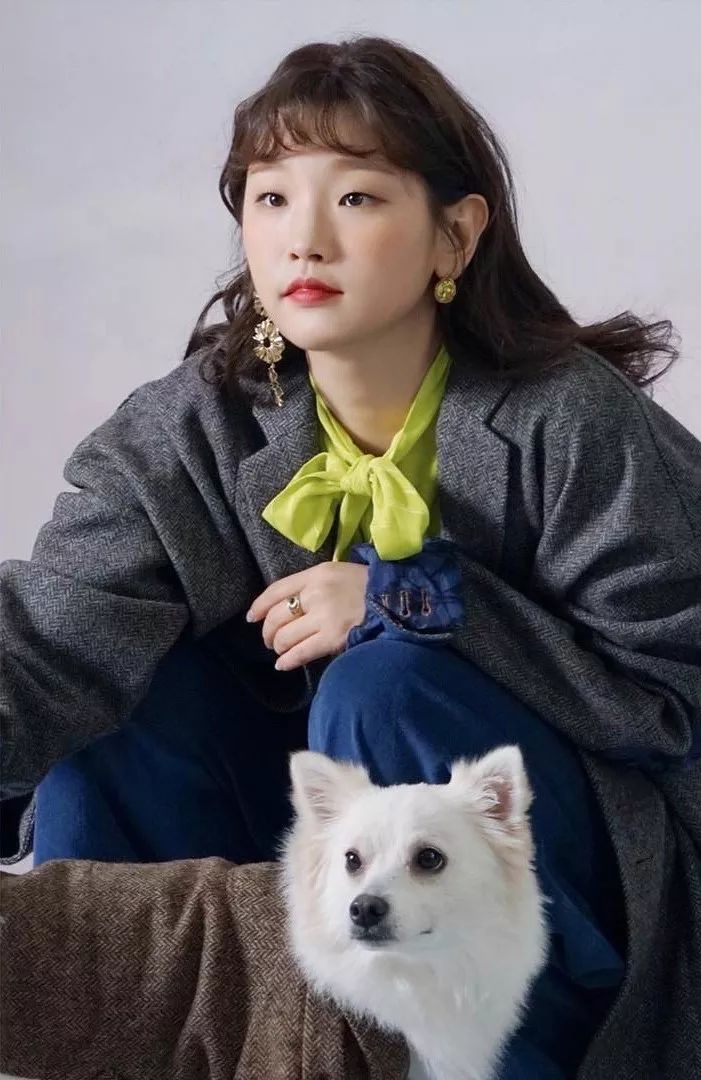 舔屏单眼皮少女迷人又可爱