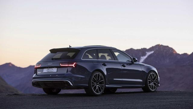 超过600匹的买菜神车全新rs6来了你看得见我尾灯吗