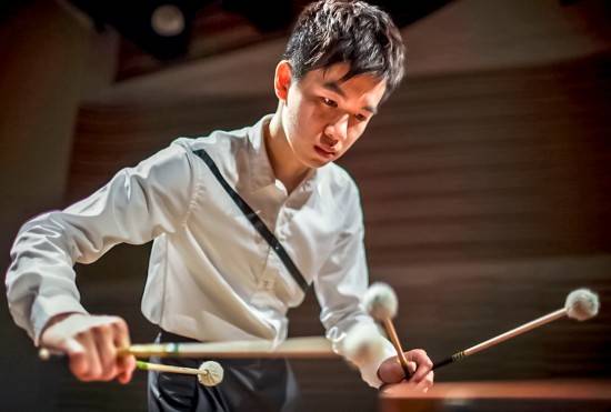 马林巴木琴演奏家乔峰全新演奏七子之歌令人热泪盈眶