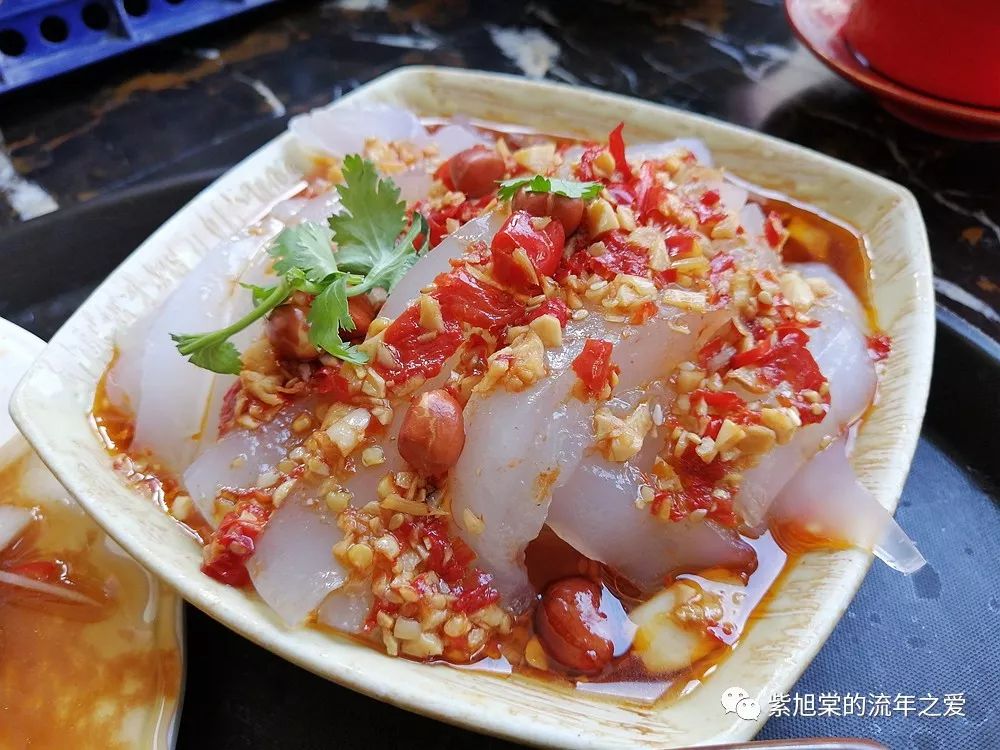 凉菜开胃,石河子凉粉,菠菜面筋.