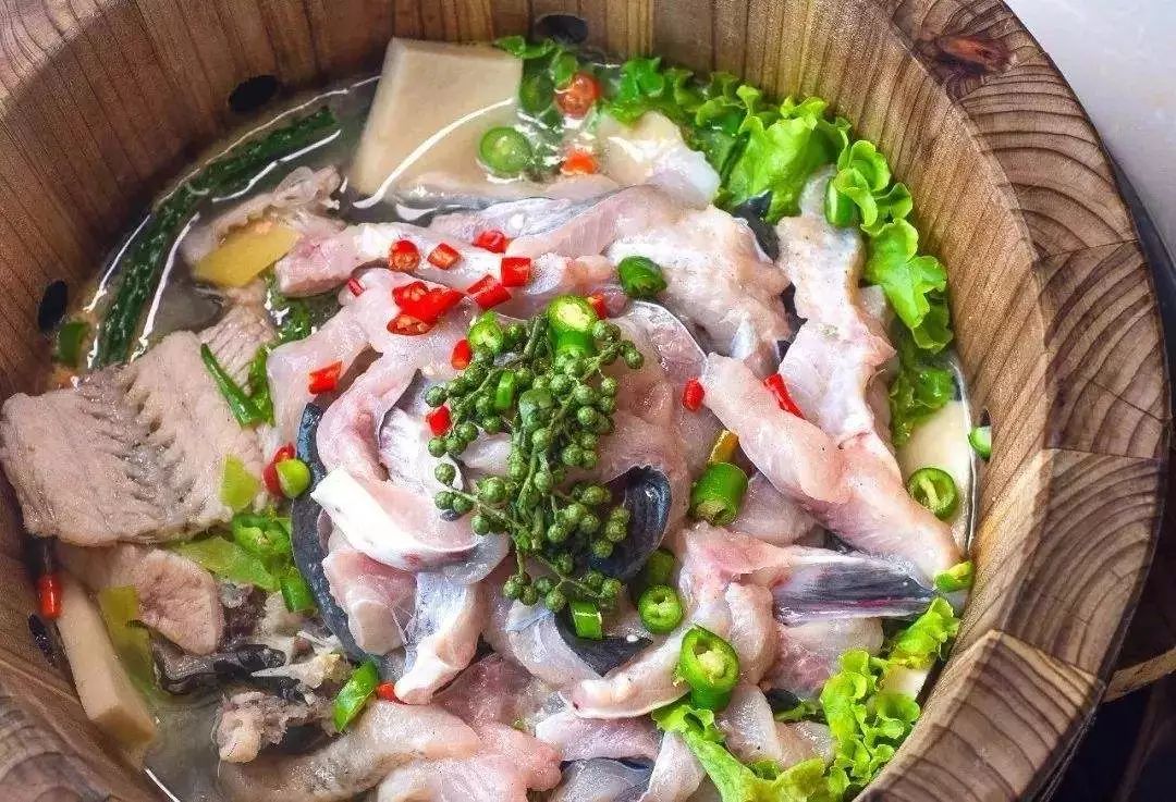 青木川古镇邀您一起参加梦幻泼水节赶走秋日酷热