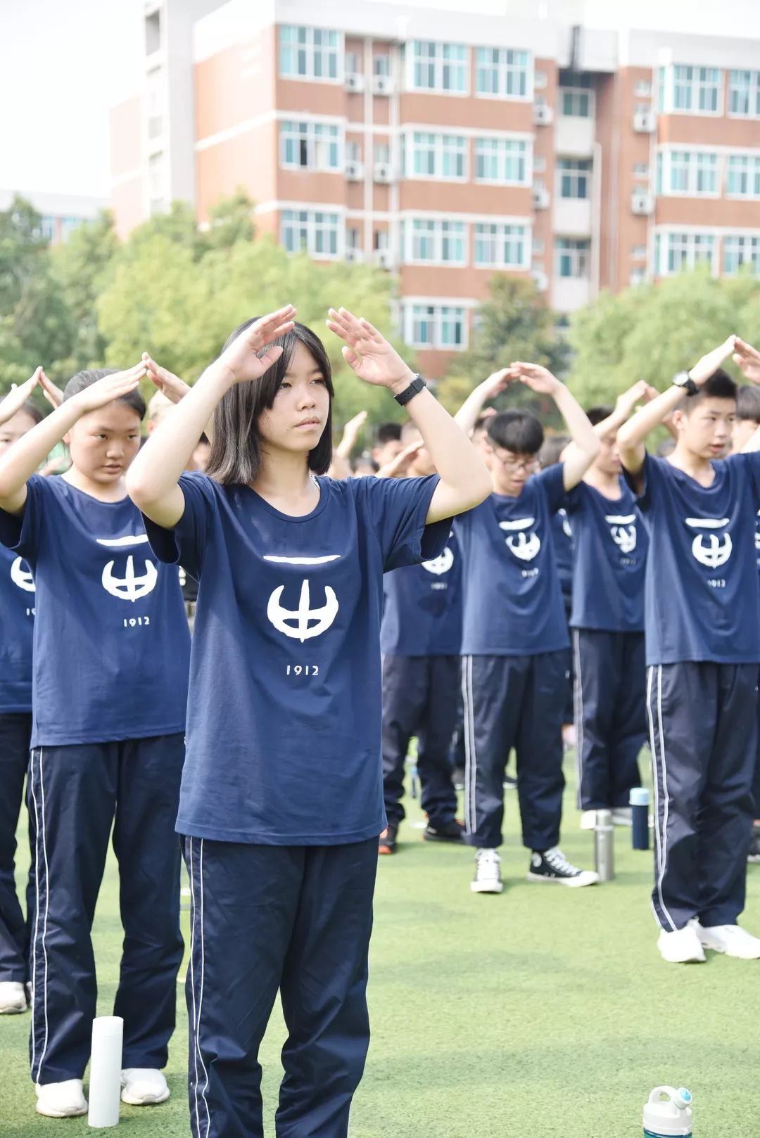 吾少年意气可点燃精神丨长沙市一中军训少年对自己说