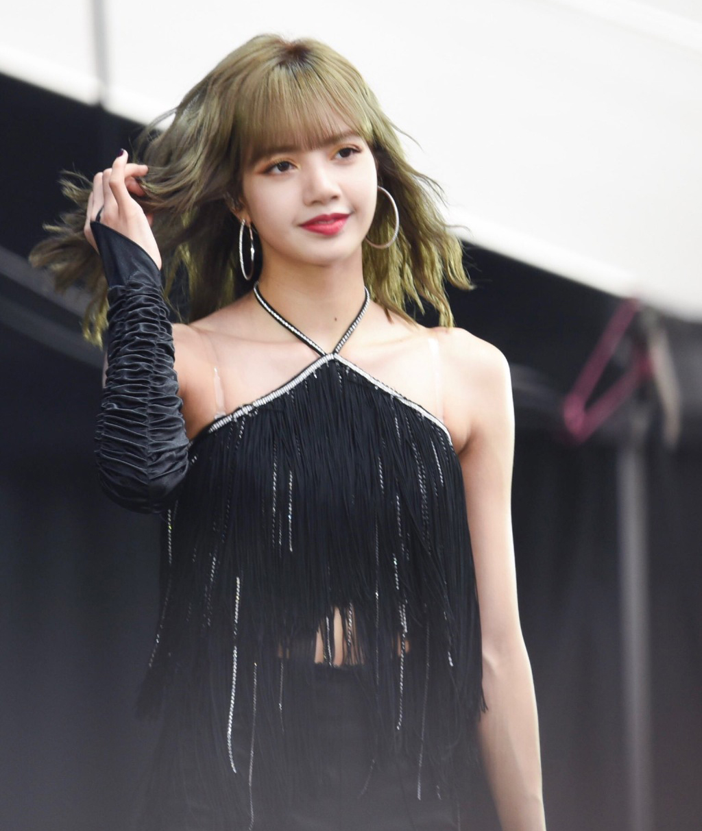 原创lisa东京音乐节现场舞台上的lisa好飒简直就是个仙女