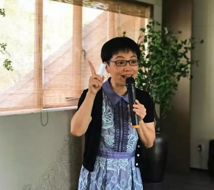 晓月阿姨以自身土耳其之旅的精彩图片和见闻结合《失落的一角》