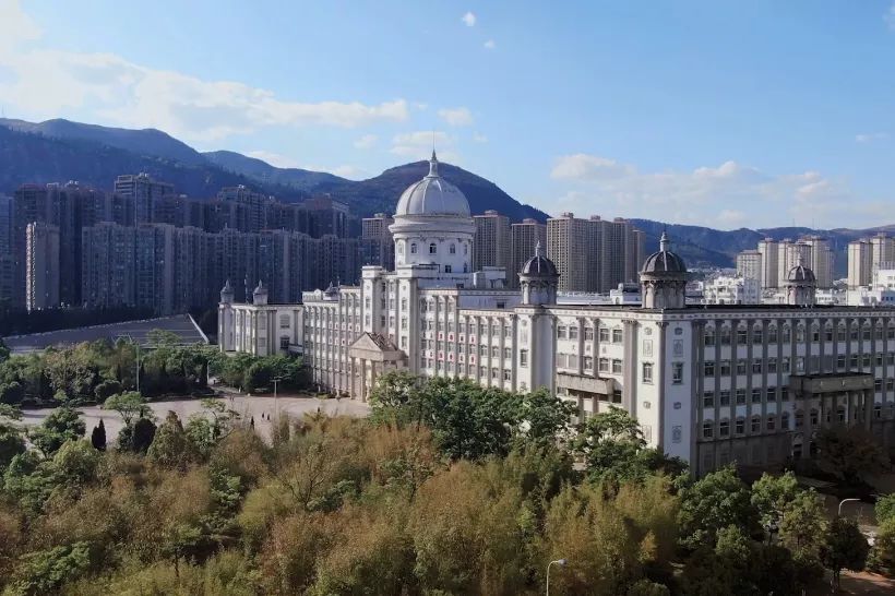 招聘云南师范大学商学院2019年专职辅导员招聘公告