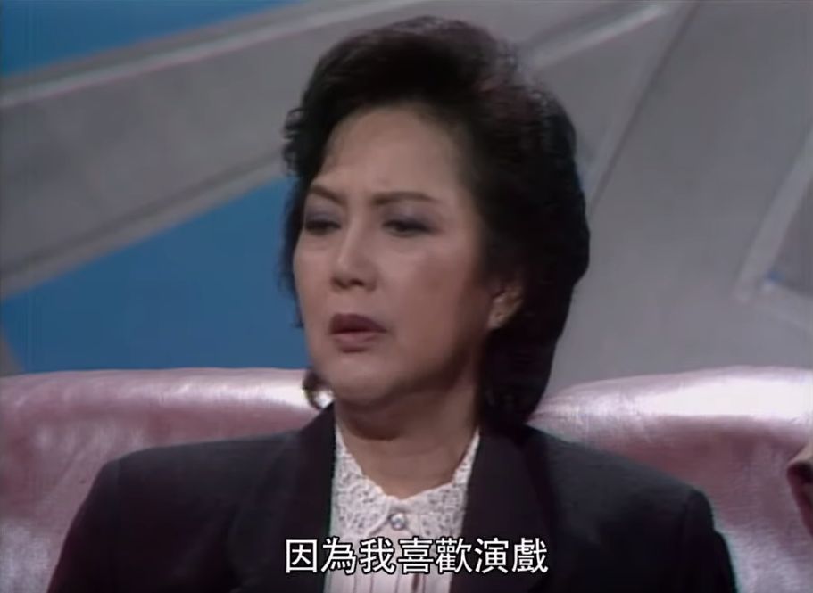 金牌绿叶的一生_夏萍